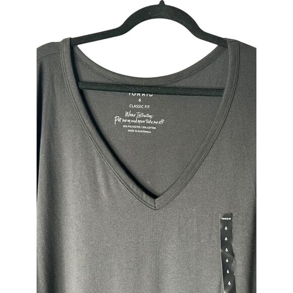 Torrid Top Womens Size 6X Black Girlfriend Signature Jersey V-Neck Tee T-Shirt - Picture 3 of 12